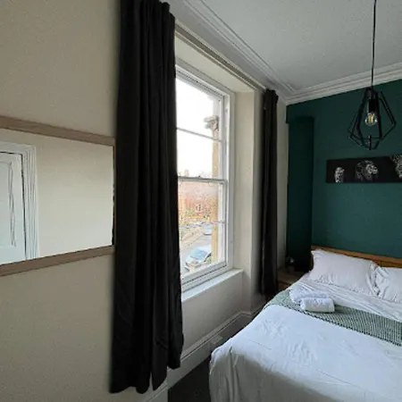 Centralised Osborne House With Free Parking By Prescott Apartment