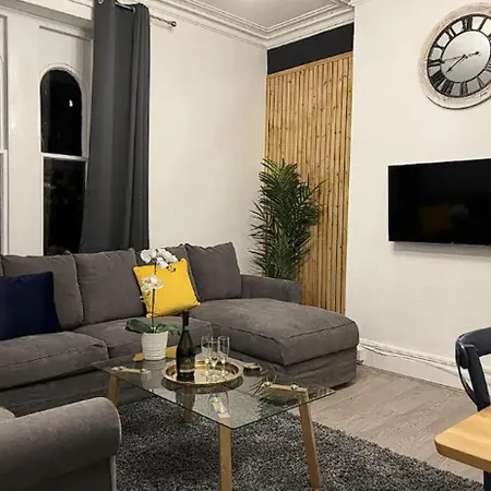 Centralised Osborne House With Free Parking By Prescott Apartment *