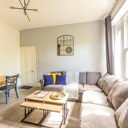 Centralised Osborne House With Free Parking By Prescott * Bristol