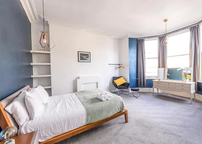 Daire Osborne Flat-Free Parking By Prescott Apartments Bristol